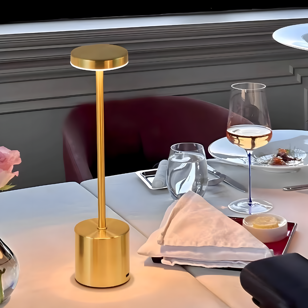 Lampe de chevet rechargeable en aluminium de qualité – SOLENA