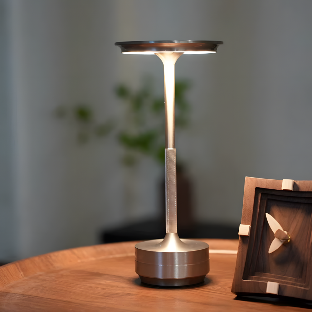 Lampe de chevet LED tactile rétro – ALLUMAT