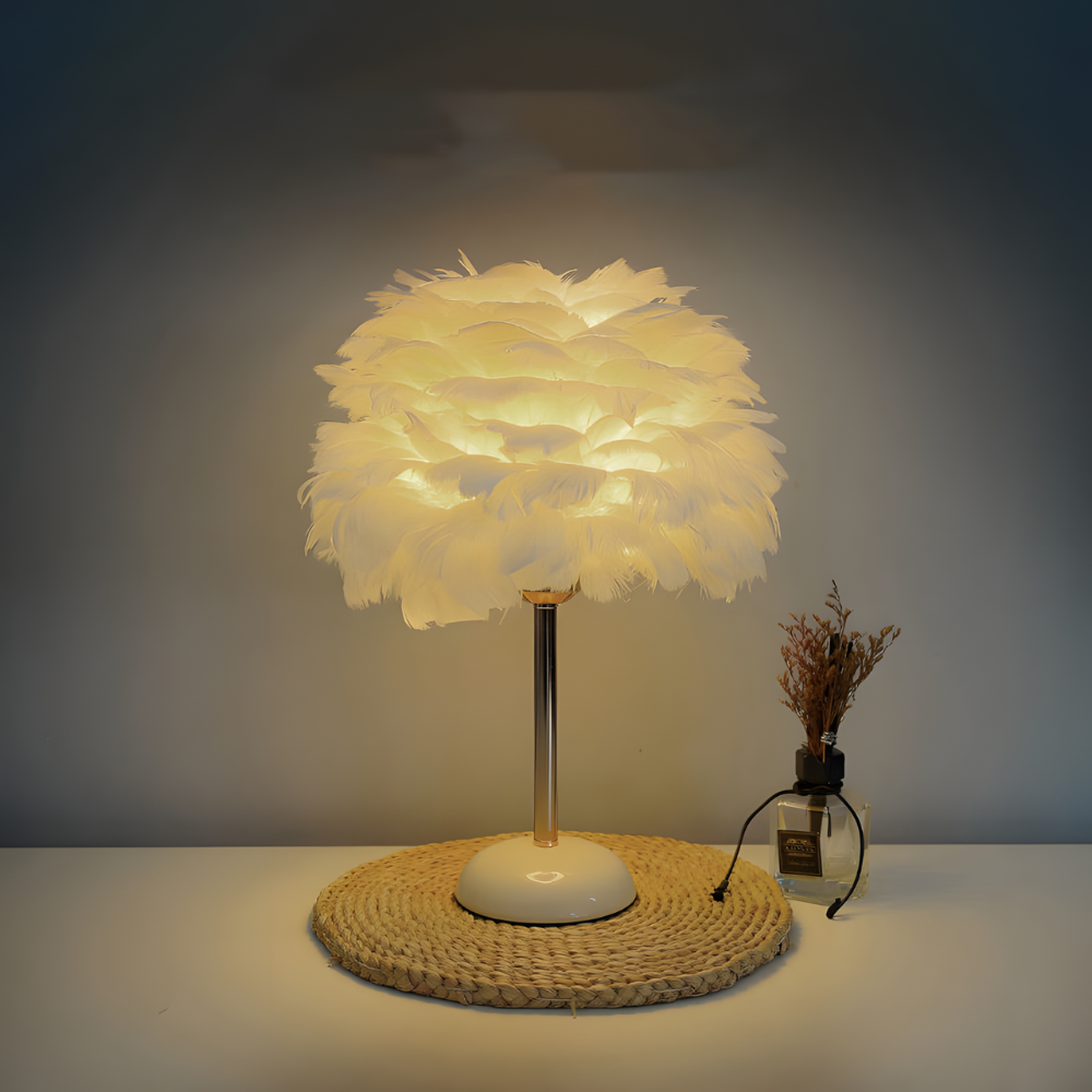 Lampe de Chevet à Plumes Élégante en Céramique – PLUMÉA