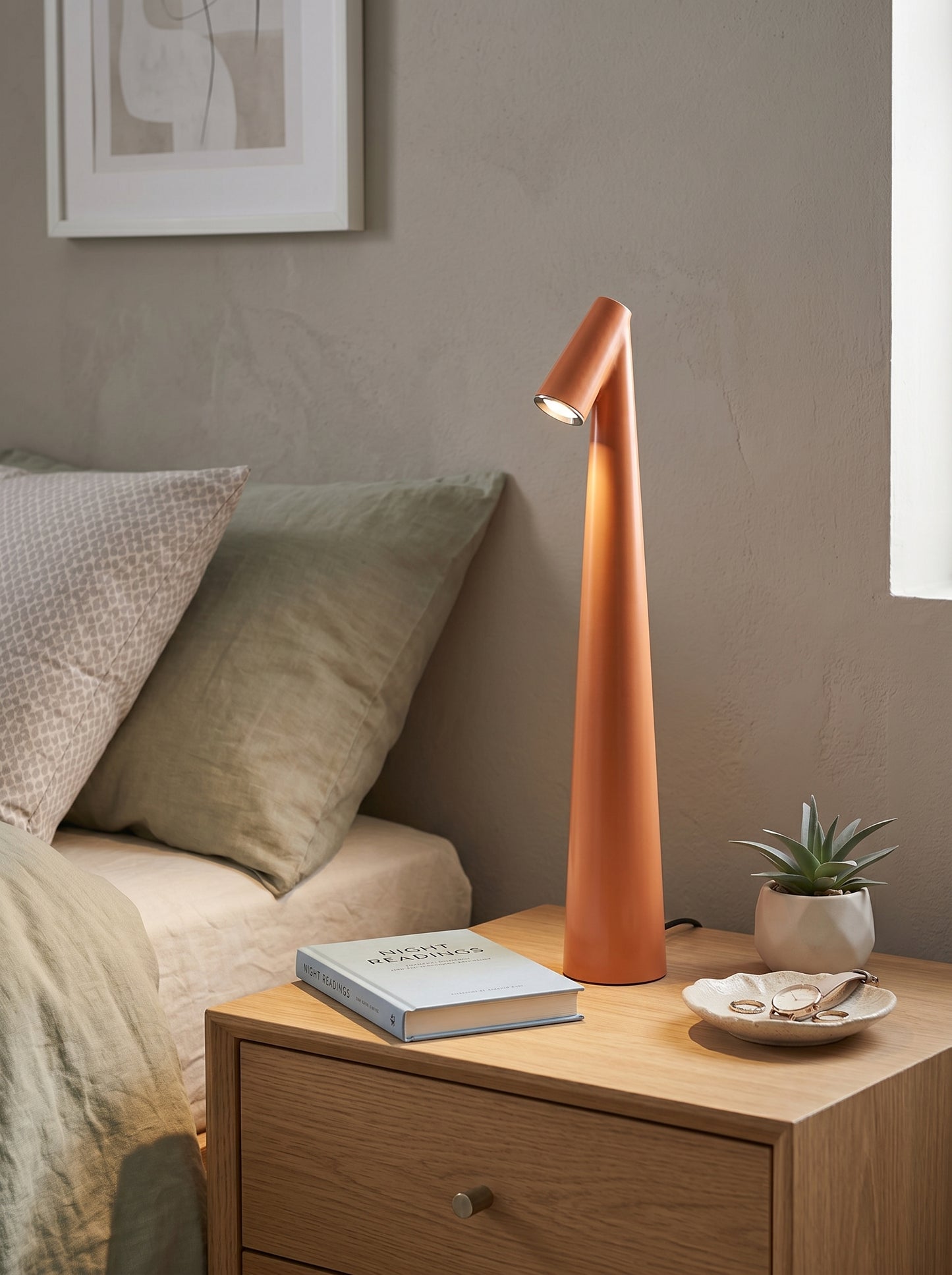Lampe de Chevet Minimaliste - LUXBERA