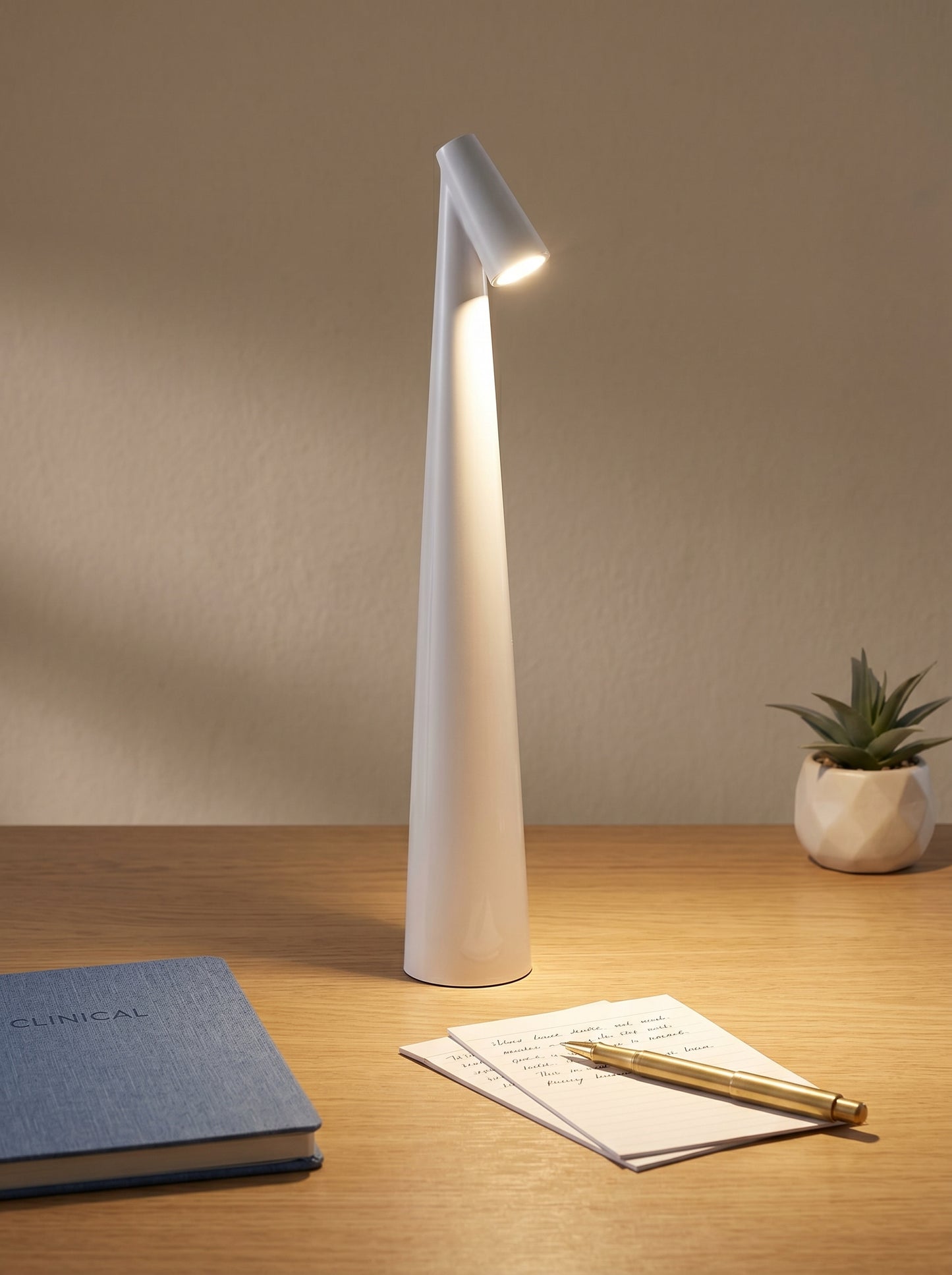 Lampe de Chevet Minimaliste - LUXBERA